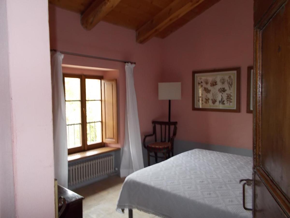 Country House "Locanda Le Querce" Affittacamere Frontino Esterno foto