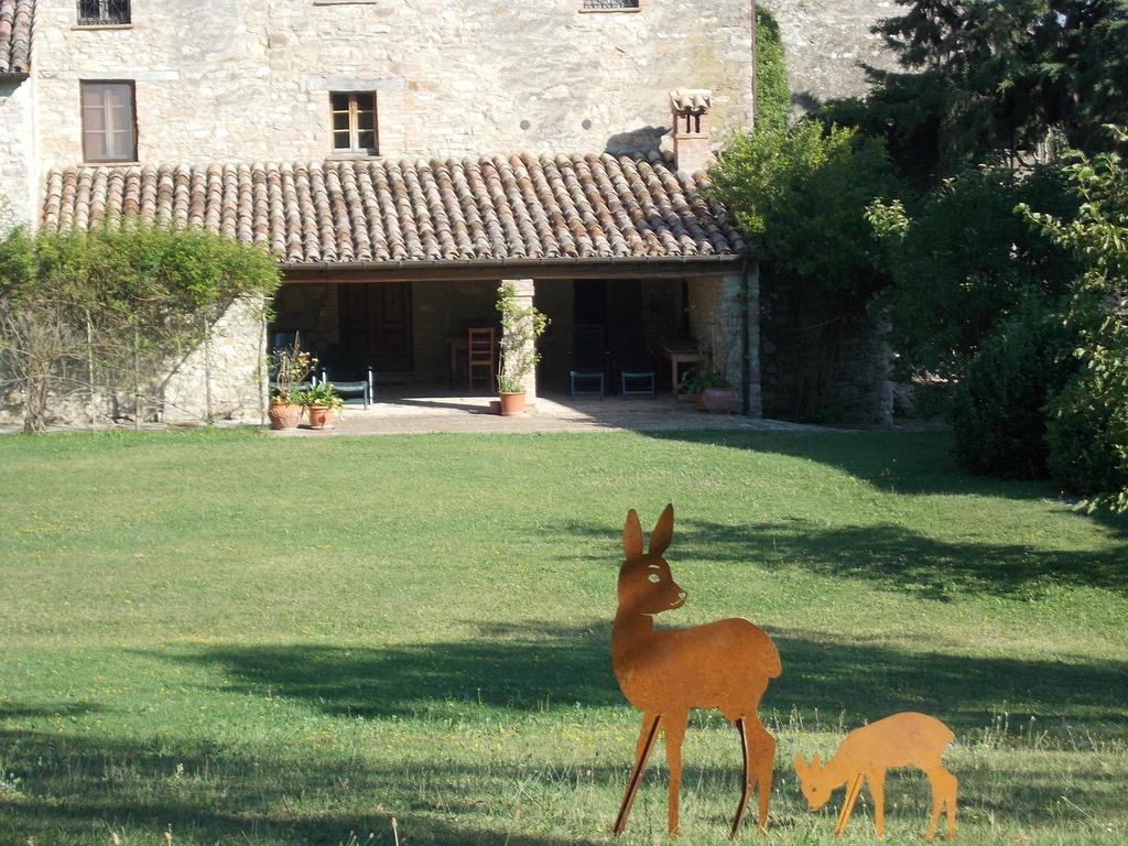 Country House "Locanda Le Querce" Affittacamere Frontino Esterno foto