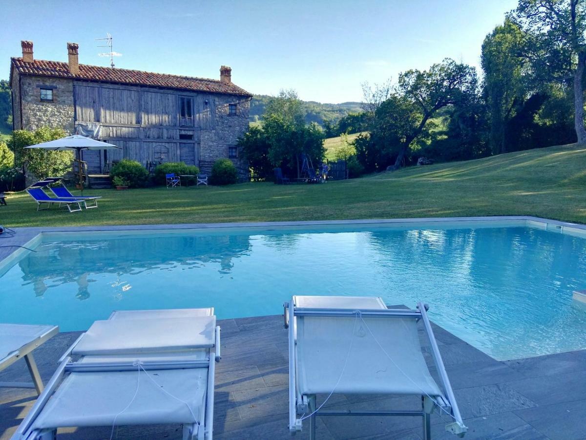 Country House "Locanda Le Querce" Affittacamere Frontino Esterno foto