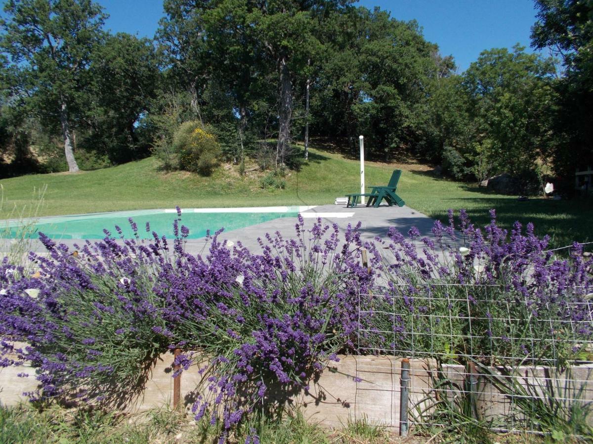 Country House "Locanda Le Querce" Affittacamere Frontino Esterno foto